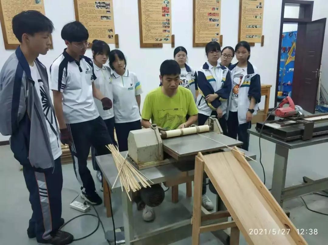 瑞安市职业中等专业教育集团学校 厚植温州情怀 凸显区域特质 数字文化创意内容应用服务
